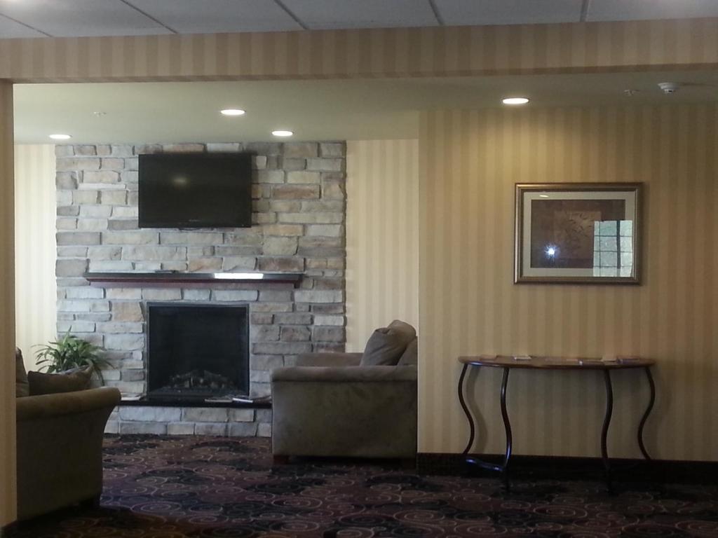 Cobblestone Inn & Suites - Bloomfield Exteriér fotografie
