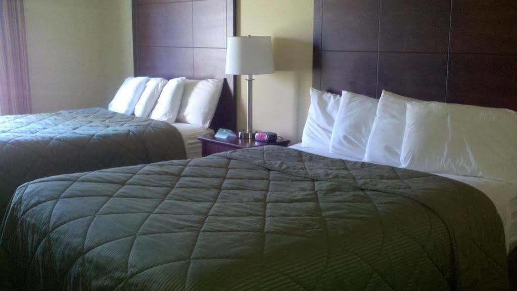 Cobblestone Inn & Suites - Bloomfield Exteriér fotografie